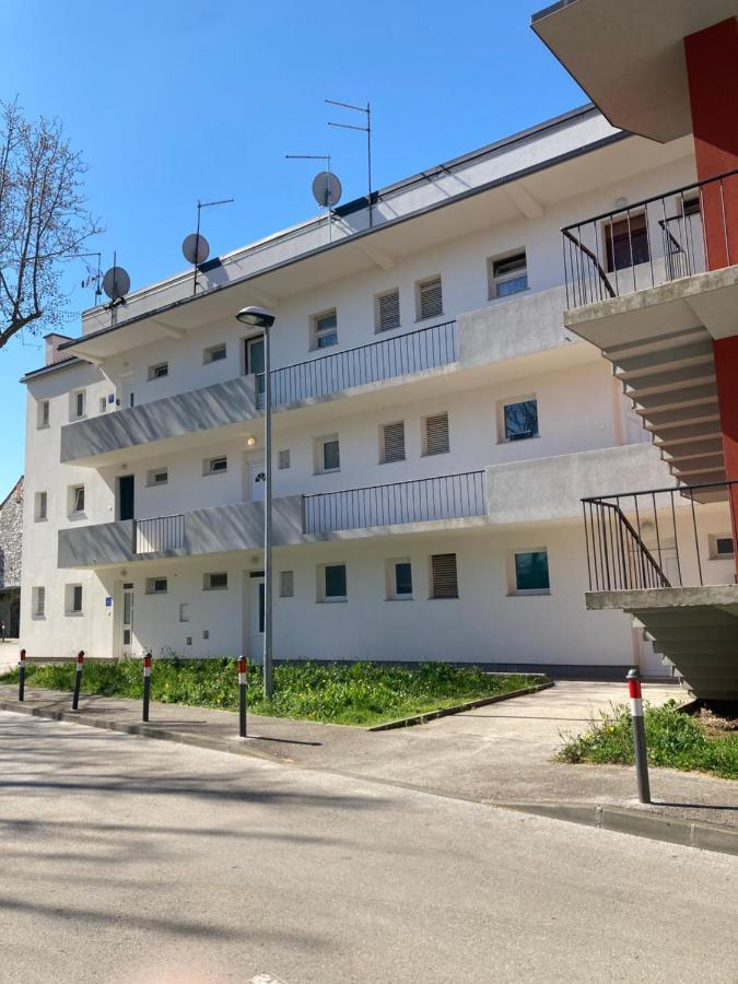 App Goga Umag Exterior foto