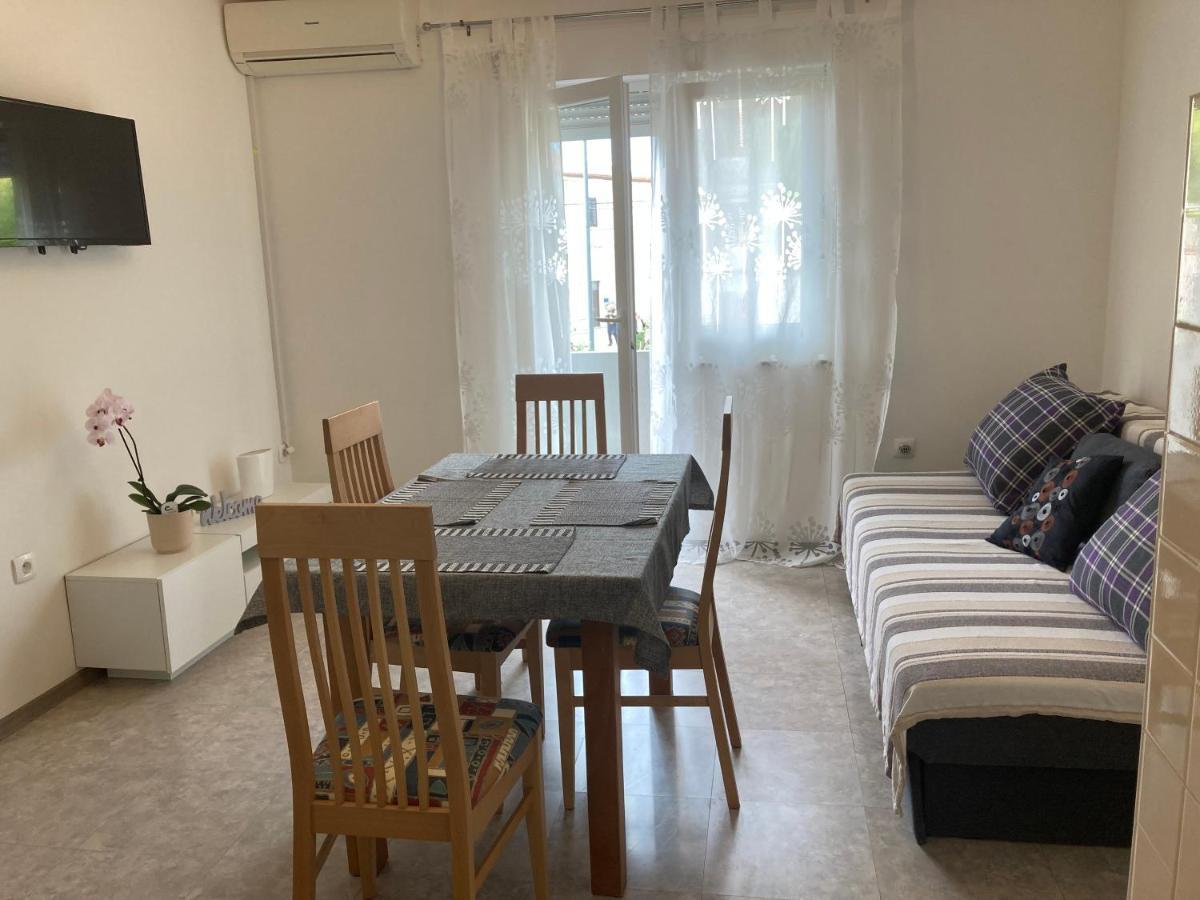 App Goga Umag Exterior foto